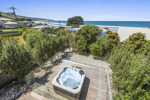 Achilles' - St Kilda Accommodation 0