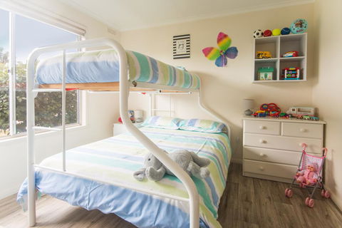 ACOULLVIEW - St Kilda Accommodation 1