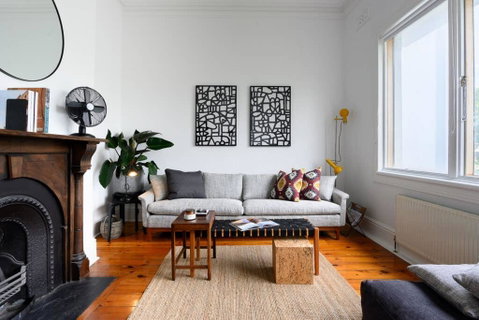 ADDERLEY A Striking 1880s Remodeled Victorian - St Kilda Accommodation 2