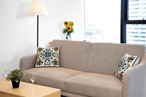 EPORO Tower Modern Apartments Melbourne Central CBD - St Kilda Accommodation 2