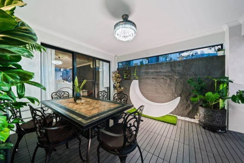 Equitice Winter Moonlight Villa - St Kilda Accommodation 0