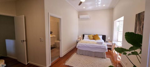 Fab 4brm Home With Pool A 15 Min Walk To Beach - St Kilda Accommodation 2