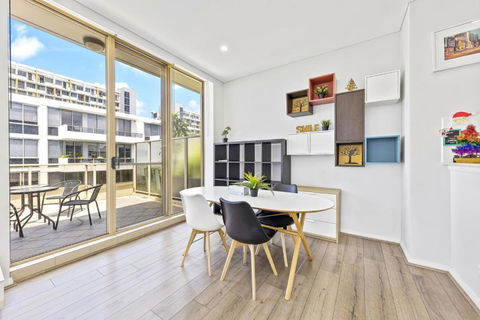 Fabulous 2B Apt Waterloo - St Kilda Accommodation 3