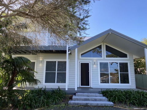FAIR11W - Fairlight House - St Kilda Accommodation 0