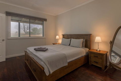 Frankland River Retreat -Country Homestead- Couples, Families, Small Groups Private - 6 Guests - St Kilda Accommodation 2