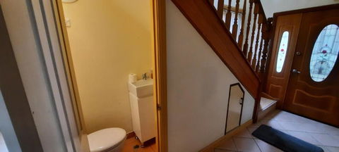 FRENCH HOUSE - St Kilda Accommodation 3
