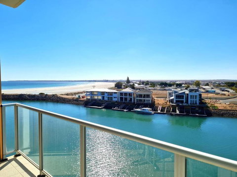 Glam Apartment 21 - St Kilda Accommodation 0