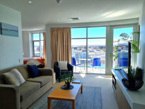 Glam Apartment 21 - St Kilda Accommodation 2
