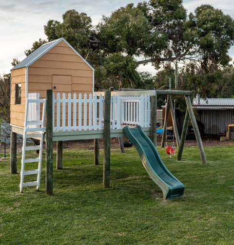 Glen Mervyn Lodge - St Kilda Accommodation 2