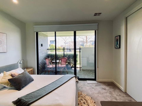 Golf Sandbelt Private Room With Ensuite Inc Breakfast - St Kilda Accommodation 2