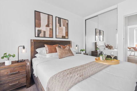 Hidden Gem At Caulfield Park - St Kilda Accommodation 3