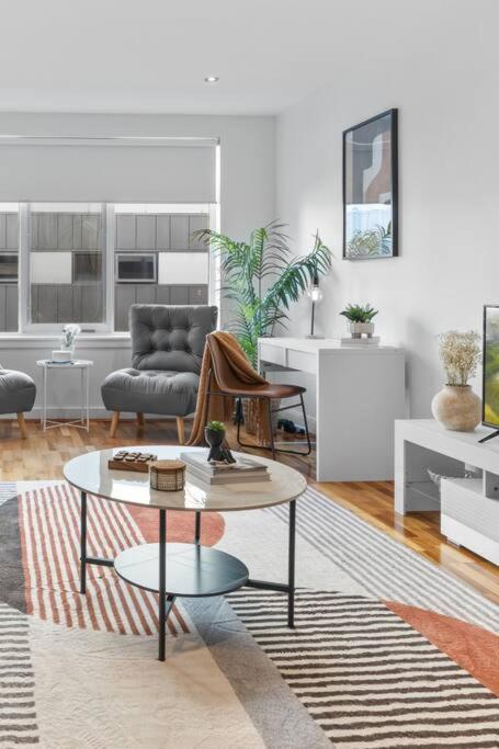 Hidden Gem At Caulfield Park - St Kilda Accommodation 2