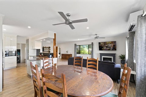 Highview Atherton - St Kilda Accommodation 0