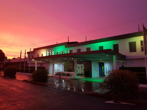 Ibis Styles Broken Hill - St Kilda Accommodation 0