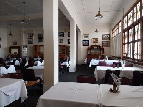 Hotel Corones - St Kilda Accommodation 2