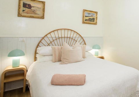 Homestead In The Hills - St Kilda Accommodation 1