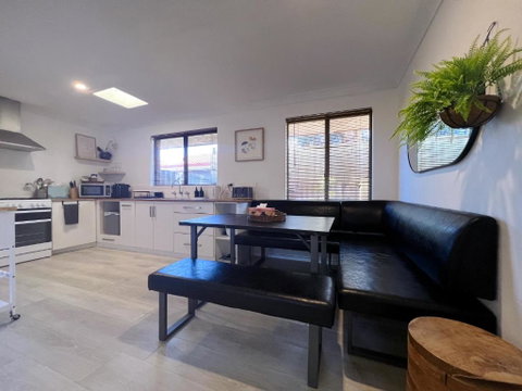 Humble & Homely - St Kilda Accommodation 1