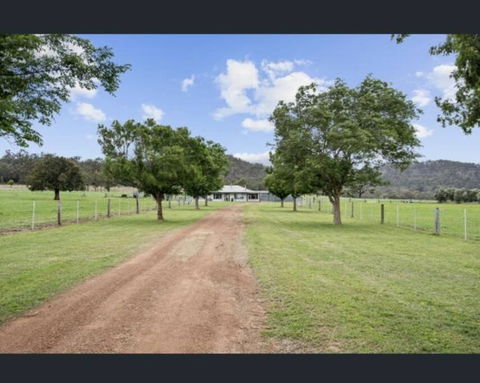 Hunter Village - St Kilda Accommodation 1