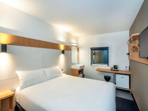 Ibis Budget - Enfield - St Kilda Accommodation 3