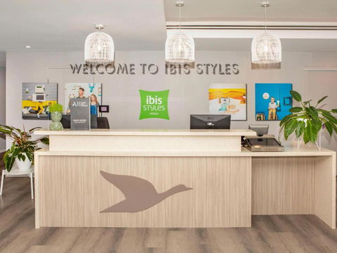 Ibis Styles The Entrance - St Kilda Accommodation 1
