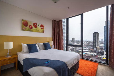 IMSA Group - St Kilda Accommodation 0