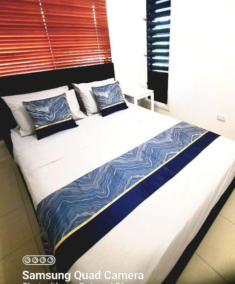 ISLAND ROOM On Magnetic Island - St Kilda Accommodation 0