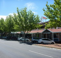 Adelaide Travellers Inn Backpackers Hostel - St Kilda Accommodation