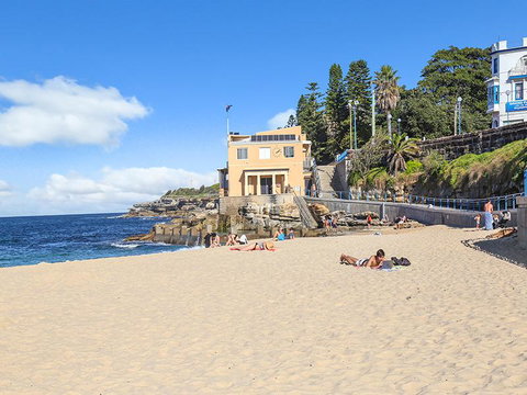 AeA The Coogee View - St Kilda Accommodation 1