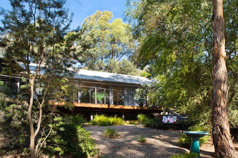 Ahimsa Hepburn - St Kilda Accommodation 3