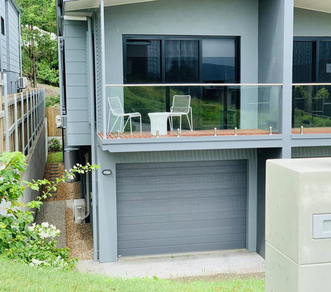 AIRLIE BEACH Delight. Hop, Skip Jump To Everything - St Kilda Accommodation 1