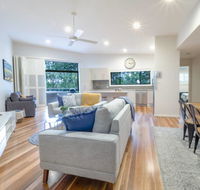 Ait Shona - Happy Place. Apt 10 Haven on the Park - St Kilda Accommodation