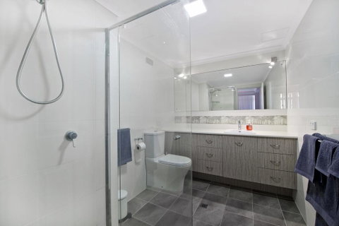 Akuna 20, 6 Joffre Street - St Kilda Accommodation 1