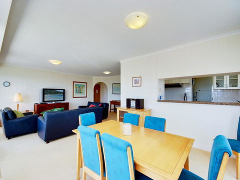 Albacore, Unit 6, 12 Ondine Close - St Kilda Accommodation 3