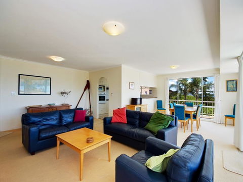 Albacore, Unit 6, 12 Ondine Close - St Kilda Accommodation 1