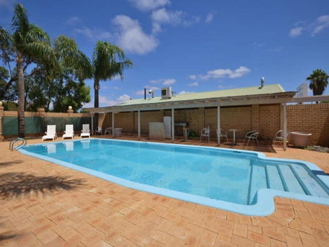 Albion Hotel - St Kilda Accommodation 0