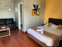 Book Finley Accommodation Vacations St Kilda Accommodation St Kilda Accommodation