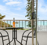 Alex Beach Apt Bilgola4 - St Kilda Accommodation