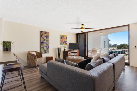 Alex Headland Beachfront - St Kilda Accommodation 1