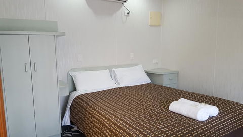 Alexandra Tourist Park - St Kilda Accommodation 0