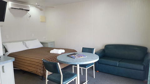 Alexandra Tourist Park - St Kilda Accommodation 1