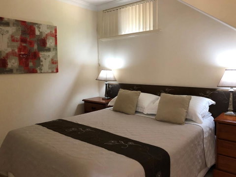 Alfred Cove Short Stay - St Kilda Accommodation 3