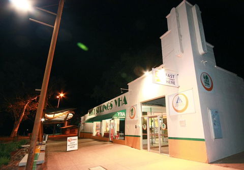 Alice Springs YHA - St Kilda Accommodation 0