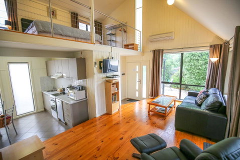 Allambie Cottages - Villa 1 - St Kilda Accommodation 0