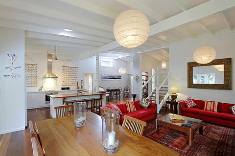 Allure - St Kilda Accommodation 2