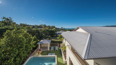 Alpha 8 On Waterson - Airlie Beach - St Kilda Accommodation 3