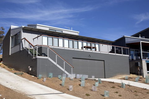 Alpine Freedom - St Kilda Accommodation 0