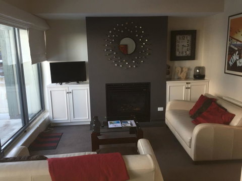 Alto 203 - St Kilda Accommodation 3