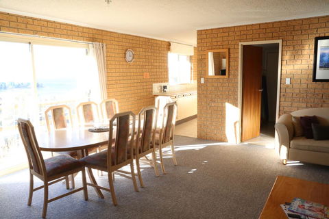 Alto Vista 6 - St Kilda Accommodation 1