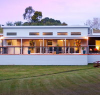 Alyonah Daylesford - St Kilda Accommodation