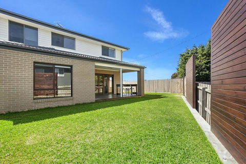Alyxia Escape 15 - St Kilda Accommodation 3